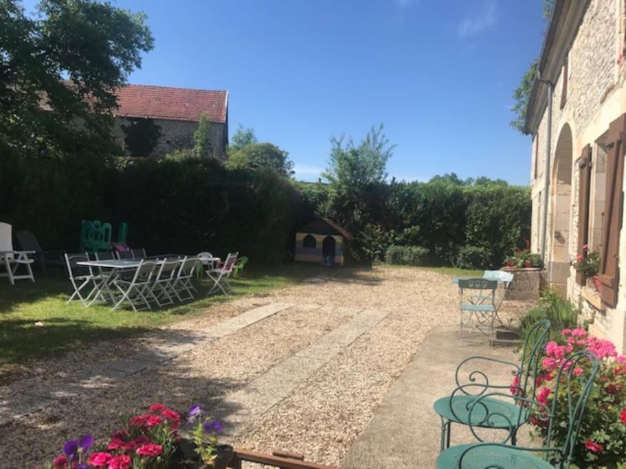 Sougeres-en-PuisayeLongere Campagne 10 Pers. Proche Guedelon别墅 外观 照片